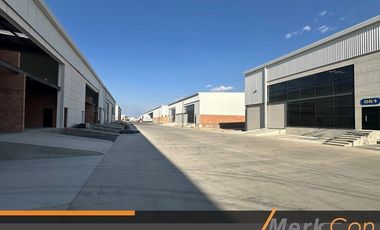 BODEGA RENTA 700 MTS CARRETERA COLOTLAN