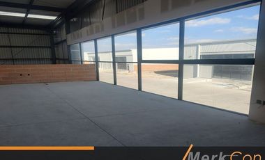 BODEGA RENTA 700 MTS CARRETERA COLOTLAN