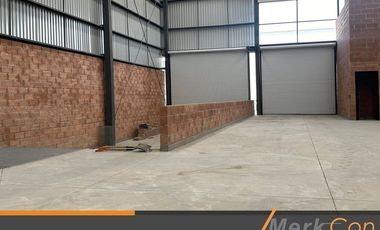 BODEGA RENTA 700 MTS CARRETERA COLOTLAN