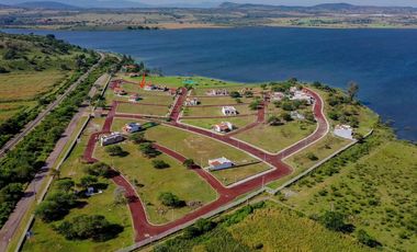 TERRENO EN RIBERA DEL LAGO PRESA VALENCIA