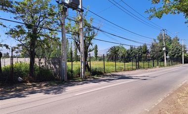 Sitio en Arriendo en El alba 2 / Av. Chicureo