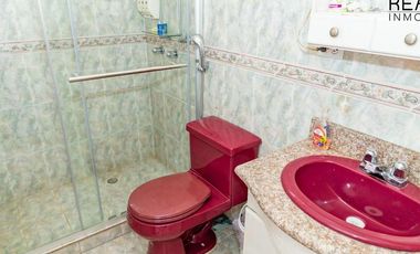 VENTA DE CASA - 4 DORMITORIOS - SECTOR PUERTAS DEL SOL
