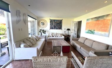 Casa emplazada en 2 sitios Santa María del Mar