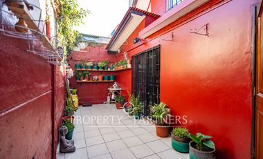 Casa en Balmaceda con excelente oportunidad de explotación comercial