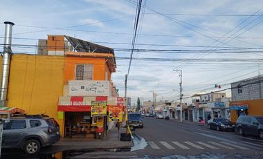 CASA EN VENTA CON USO DE SUELO COMERCIAL EN QUERÉTARO