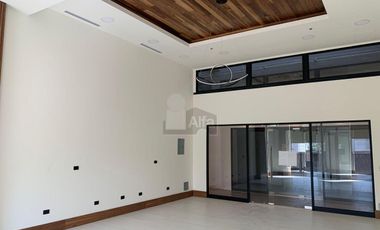 Oficina comercial en renta en Saucito, Chihuahua, Chihuahua