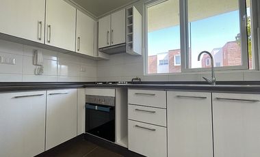 CASAS EN VENTA EN ISLA DE MAIPO (CÓD. 437)