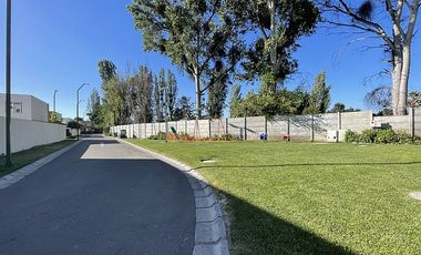 CASAS EN VENTA EN ISLA DE MAIPO (CÓD. 437)