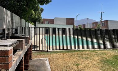 CASAS EN VENTA EN ISLA DE MAIPO (CÓD. 437)