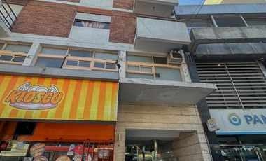 APTO CREDITO Departamento 3 ambientes en moron centro con balcon al frente