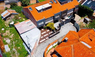 Hermosa casa de 4 dormitorios -  Sector Mall del Río