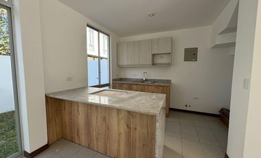 CASA 3 DORMITORIOS - TUMBACO - POR ESTRENAR - CREDITO VIP