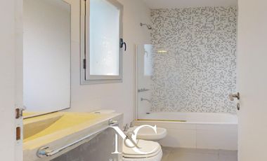 Casa en venta en Costa Esmeralda, fondo libre