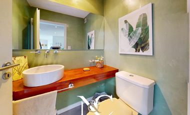 Casa en venta en Costa Esmeralda, fondo libre