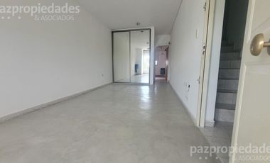 Oportunidad de venta Dto 1 Dor. C/cochera