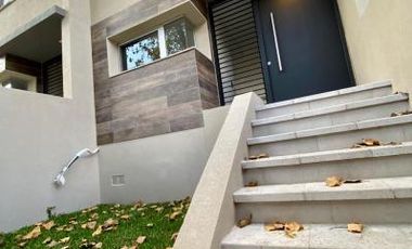 PH en venta - 2 Dormitorios 2 Baños - Cochera - 136Mts2 - Tigre