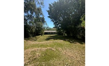 Casa Lote, en venta, sector Rionegro