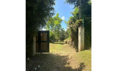 Casa Lote, en venta, sector Rionegro