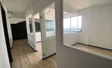 EDIFICIO EN VENTA, EN ESQUINA, CENTRO URBANO, CUAUTITLAN, CON LOCAL P.B.