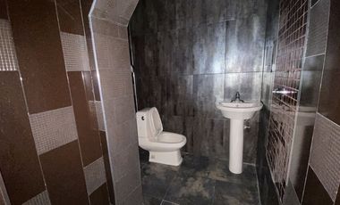 EDIFICIO EN VENTA, EN ESQUINA, CENTRO URBANO, CUAUTITLAN, CON LOCAL P.B.