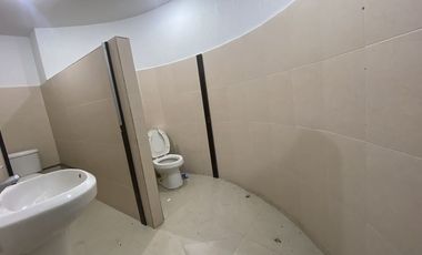 EDIFICIO EN VENTA, EN ESQUINA, CENTRO URBANO, CUAUTITLAN, CON LOCAL P.B.