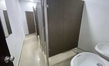 EDIFICIO EN VENTA, EN ESQUINA, CENTRO URBANO, CUAUTITLAN, CON LOCAL P.B.