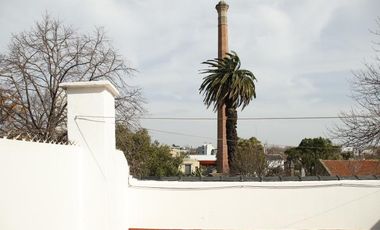 Venta Casa  8 ambientes en Coghlan | jardin | cochera