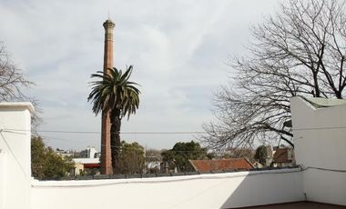 Venta Casa  8 ambientes en Coghlan | jardin | cochera