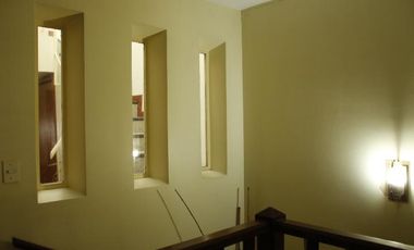 Venta Casa  8 ambientes en Coghlan | jardin | cochera