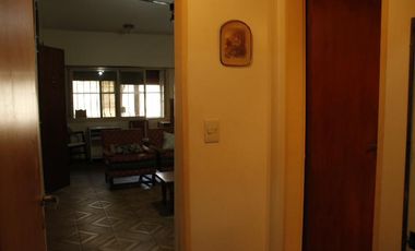 Venta Casa  8 ambientes en Coghlan | jardin | cochera