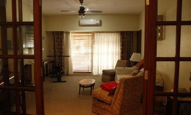 Venta Casa  8 ambientes en Coghlan | jardin | cochera