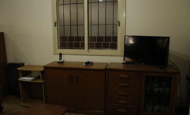 Venta Casa  8 ambientes en Coghlan | jardin | cochera