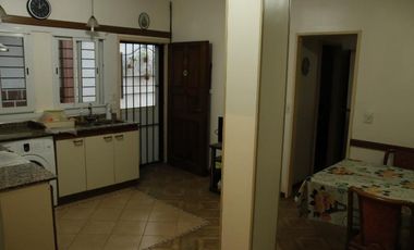 Venta Casa  8 ambientes en Coghlan | jardin | cochera