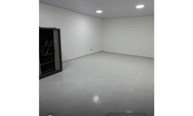 Se vende o Renta en el centro oficina muy bien ubicada