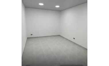 Se vende o Renta en el centro oficina muy bien ubicada