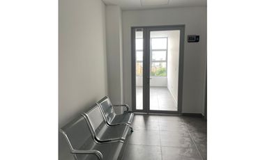 Consultorio médico en arriendo sector Fundadores