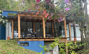 Casa en Arriendo en Rionegro vía La Ceja