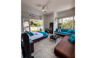 En venta casa campestre en condominio en Restrepo, Meta