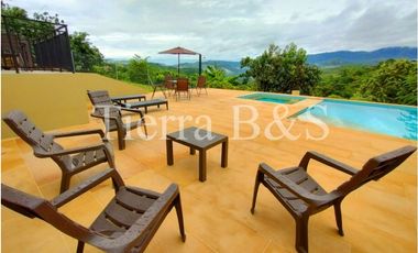 ¡Estrena Tu Paraíso Sostenible: Energía Solar, Piscina y Vista Espectacular por $1.500 Millones!