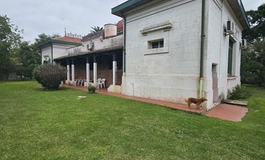Casona en alquiler ideal café o salón de fiesta