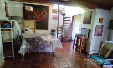 Muy linda casa 2 ambientes con departamento en el fondo