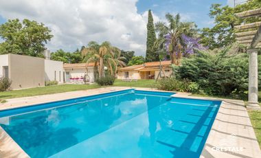 Casa 3 dormitorios en venta - Centro, Funes