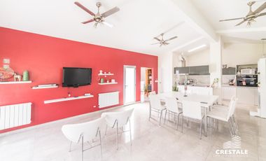 Casa 3 dormitorios en venta - Centro, Funes
