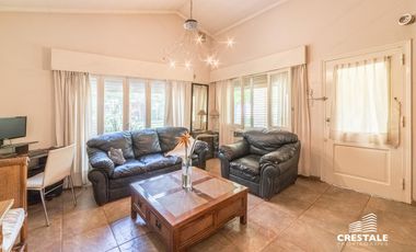 Casa 3 dormitorios en venta - Centro, Funes