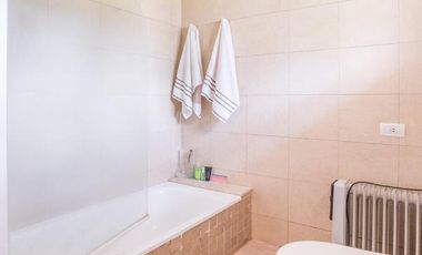 Casa 3 dormitorios en venta - Centro, Funes