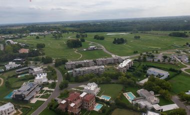 Venta departamento planta baja con jardin 3 ambientes Terrazas al Golf Pilara