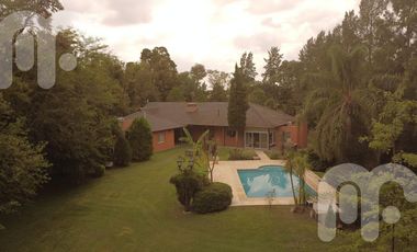 VENTA CASA 4 DORMITORIOS CAMPOS DE ROCA