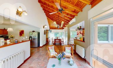 VENTA CASA 4 DORMITORIOS CAMPOS DE ROCA