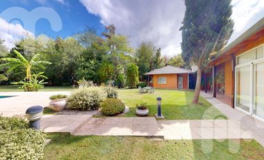 VENTA CASA 4 DORMITORIOS CAMPOS DE ROCA