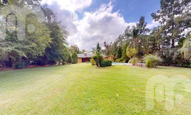 VENTA CASA 4 DORMITORIOS CAMPOS DE ROCA
